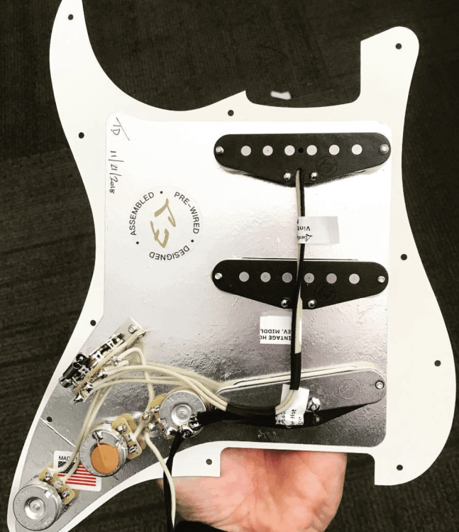 Fralin Pickups Prewired Pickguard